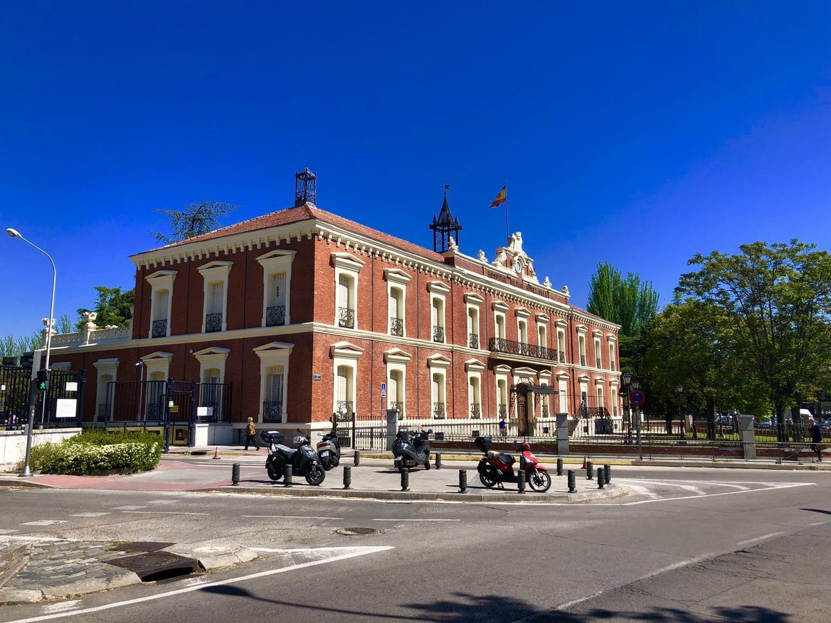 Hostal Granado Madrid Luaran gambar